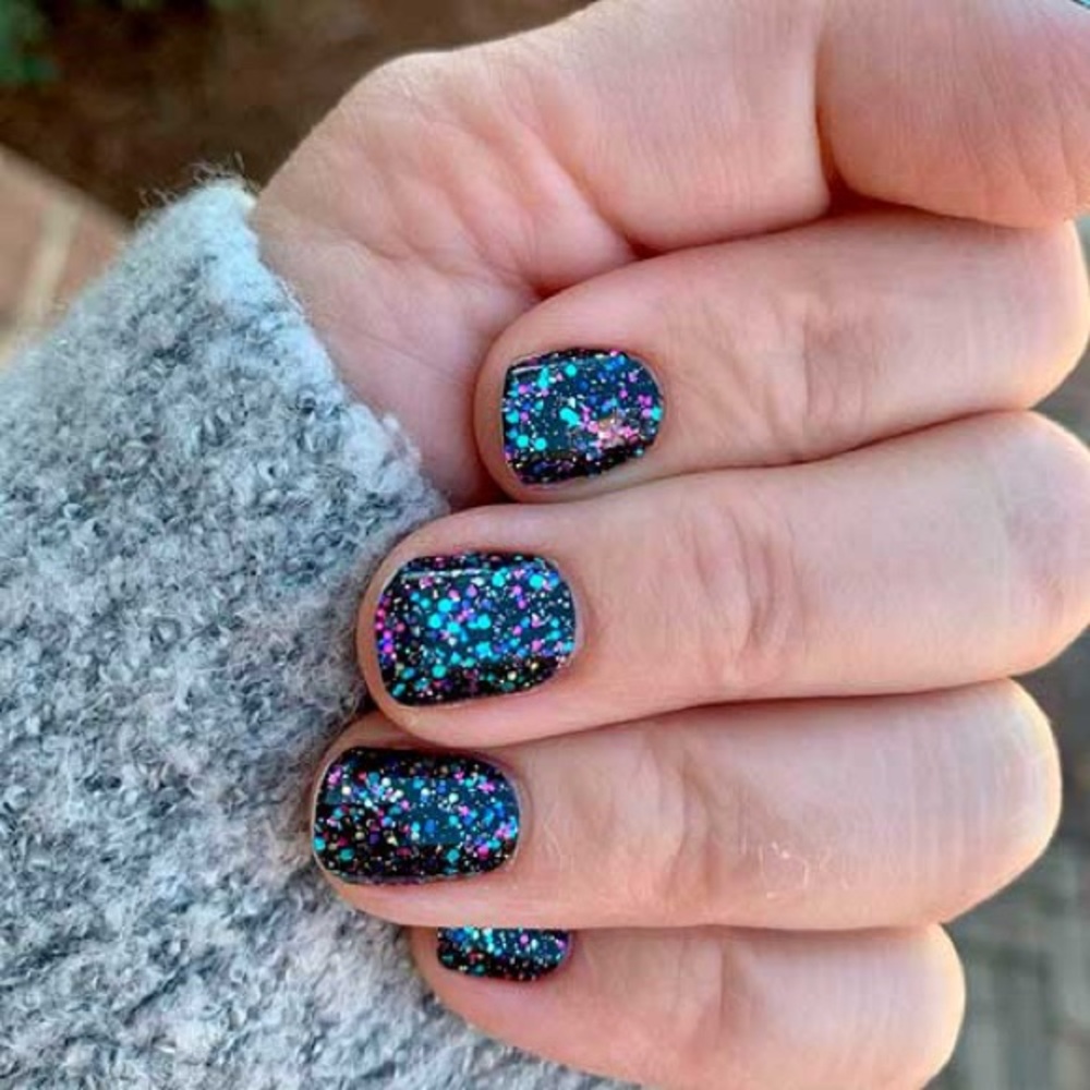 Color Street Holidaze